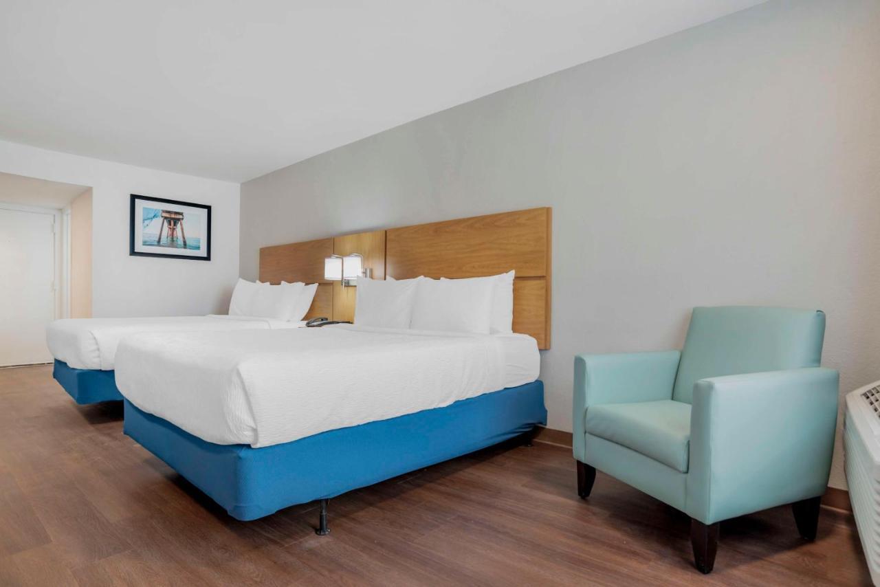 Chateau Beachfront Hotel, A By The Sea Resort Panama City Beach Exterior foto