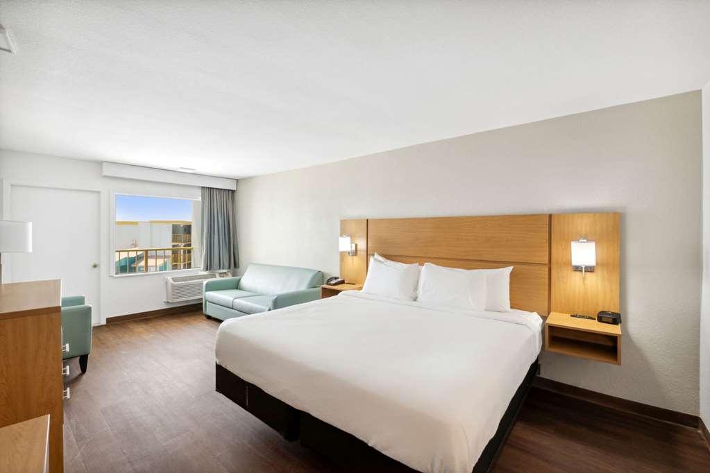 Chateau Beachfront Hotel, A By The Sea Resort Panama City Beach Habitación foto